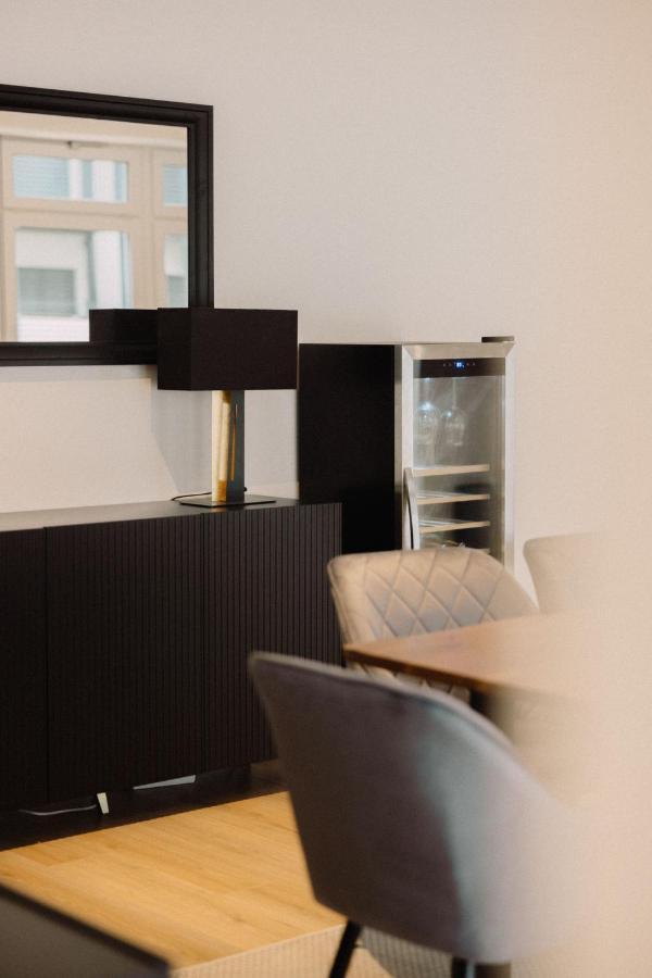 130m² Im Zentrum + Terrasse Appartement *